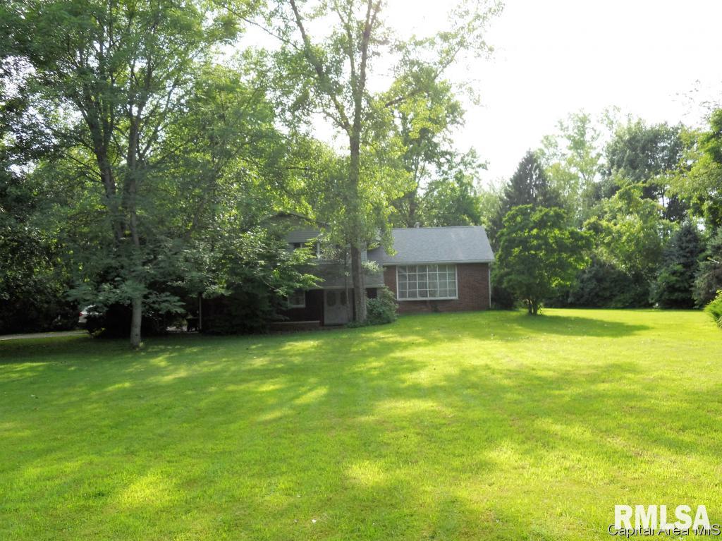 625 Jostes Road Springfield, IL 62712 - Photo 3 of 10