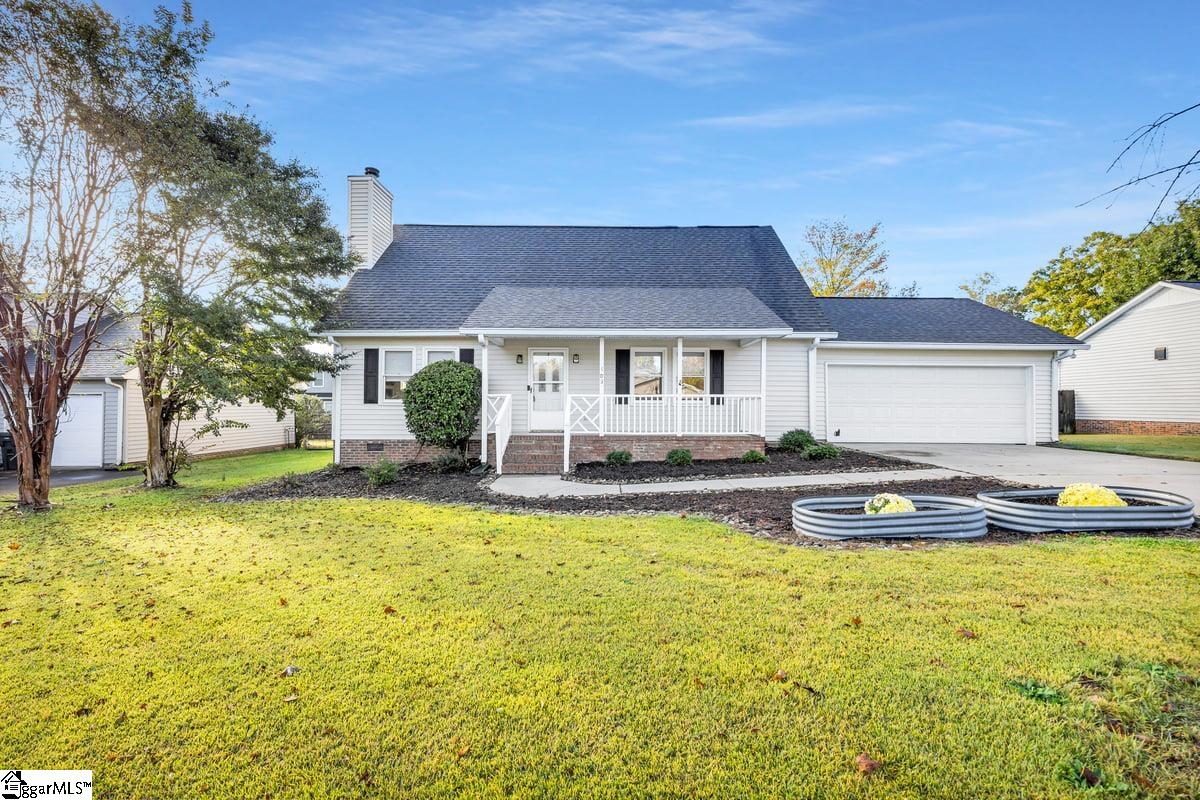 105 Terrace Road Easley, SC 29642 - Photo 2 of 37