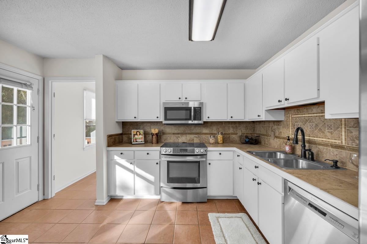 105 Terrace Road Easley, SC 29642 - Photo 22 of 37