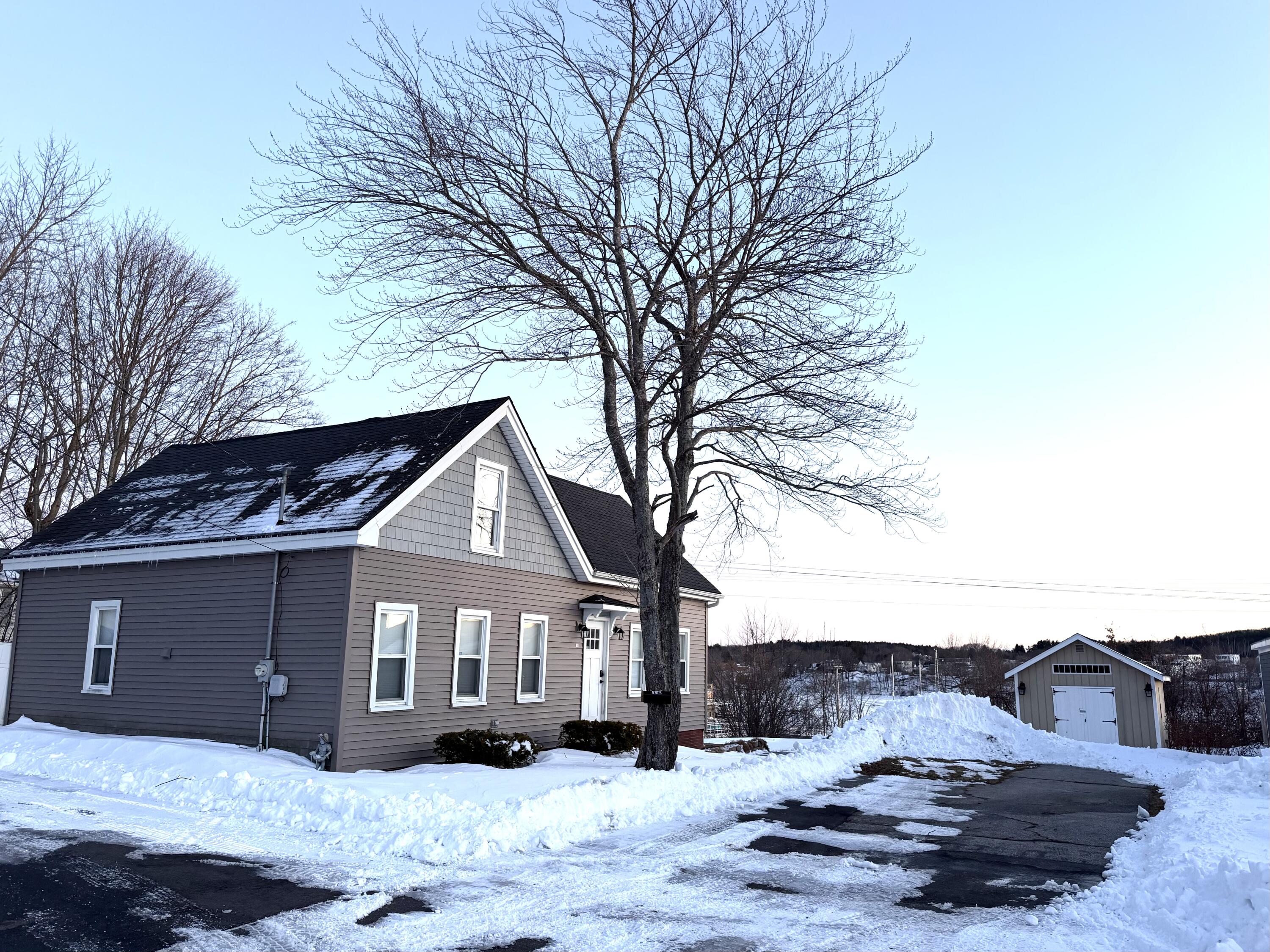 16 Bartlett Street Saco, ME 04072 - Photo 5 of 23 IMG_1063