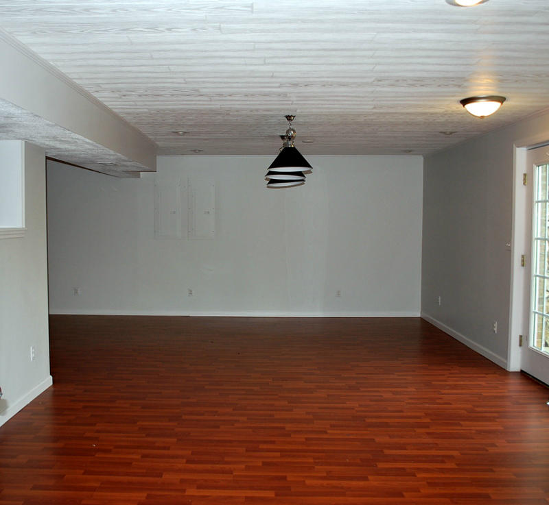 142 Piper Glenn Blue Ridge, VA 24064 - Photo 32 of 46 a view of room with hardwood floor