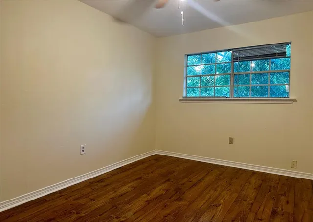 $1,550 | Undisclosed Address, Mandeville, LA 70448