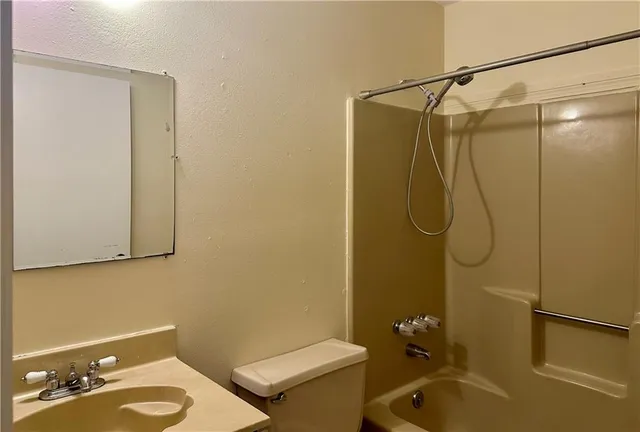 $1,550 | Undisclosed Address, Mandeville, LA 70448