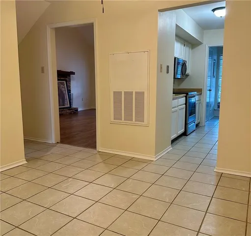 $1,550 | Undisclosed Address, Mandeville, LA 70448