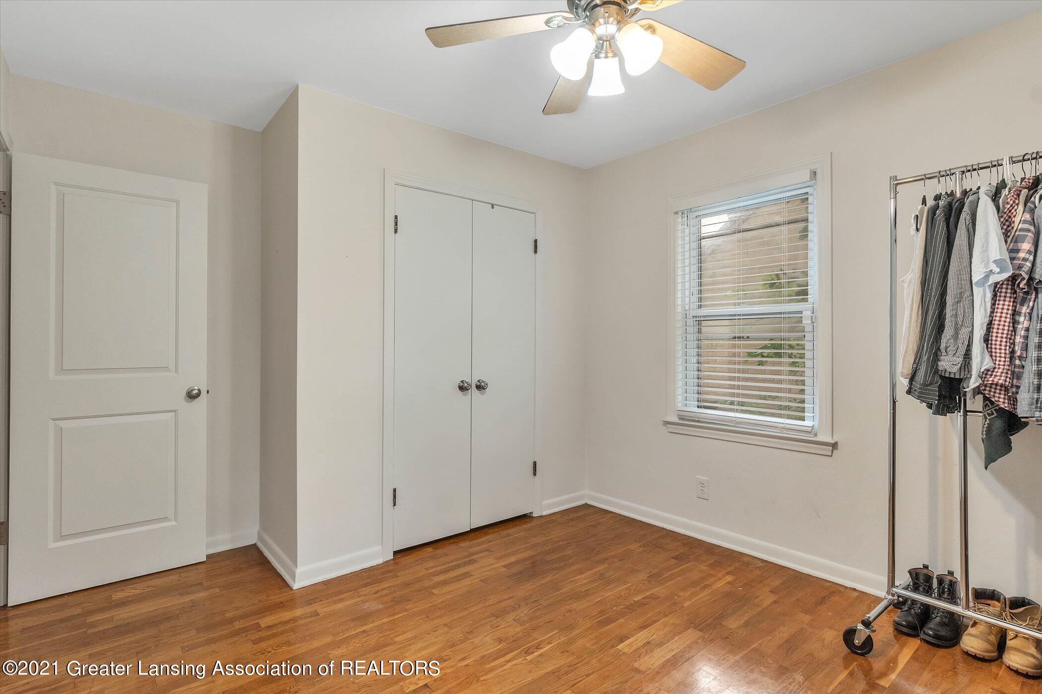 2616 Chatham Road Lansing, MI 48910 - Photo 22 of 51 22-2616 Chatham Rd-WindowStill-Real-Esta