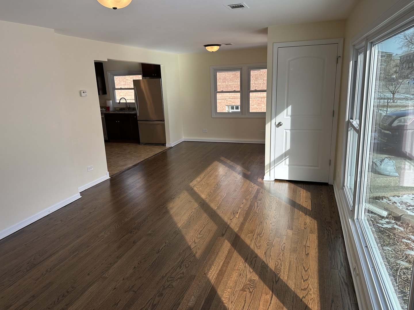 Undisclosed Address Burbank, IL 60459 - Photo 5 of 15