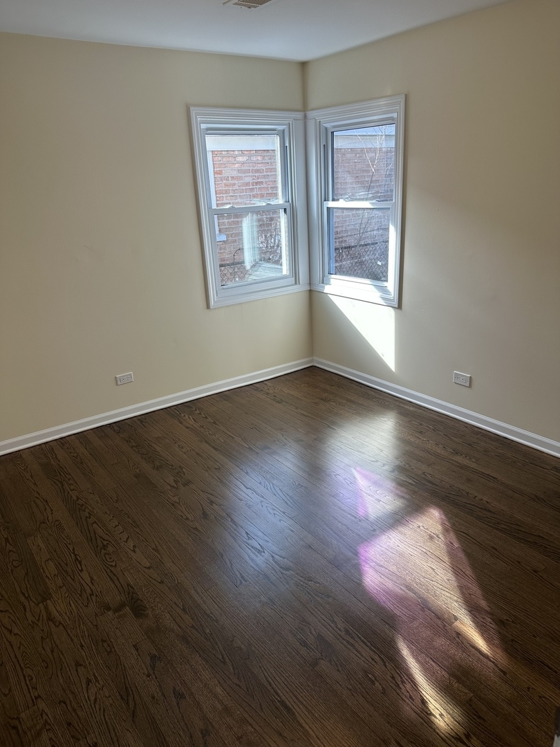 Undisclosed Address Burbank, IL 60459 - Photo 9 of 15