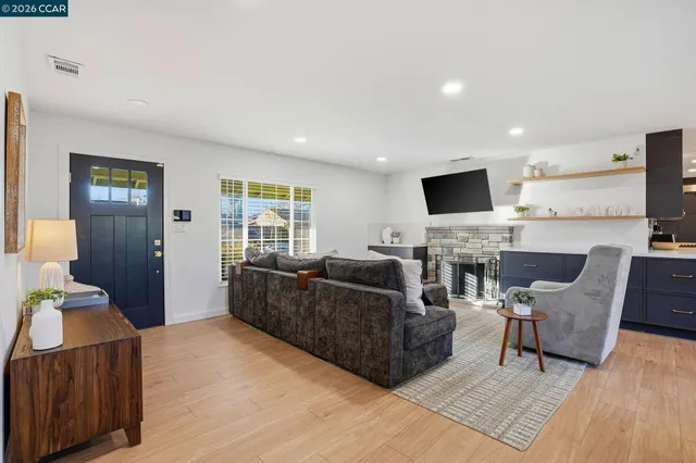 $1,174,500 | 184 Hazel Drive, Pleasant Hill, CA 94523