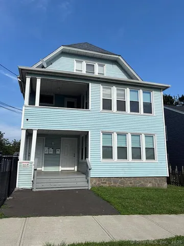 $2,200 | 138 Mill Hill Avenue, Unit 2, Bridgeport, CT 06610
