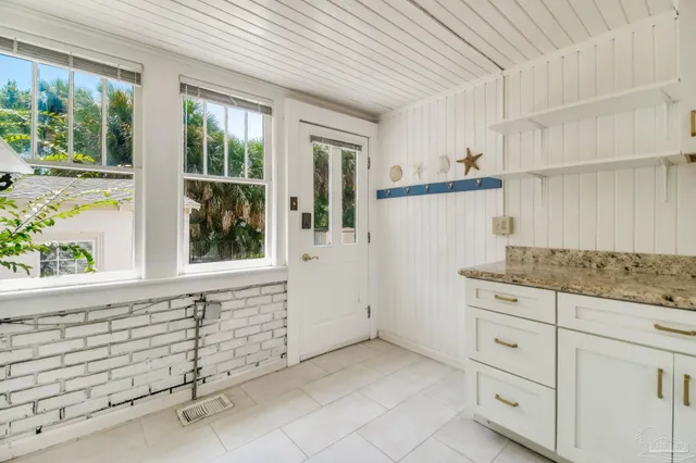 $699,900 | 1703 East Jackson Street, Pensacola, FL 32501