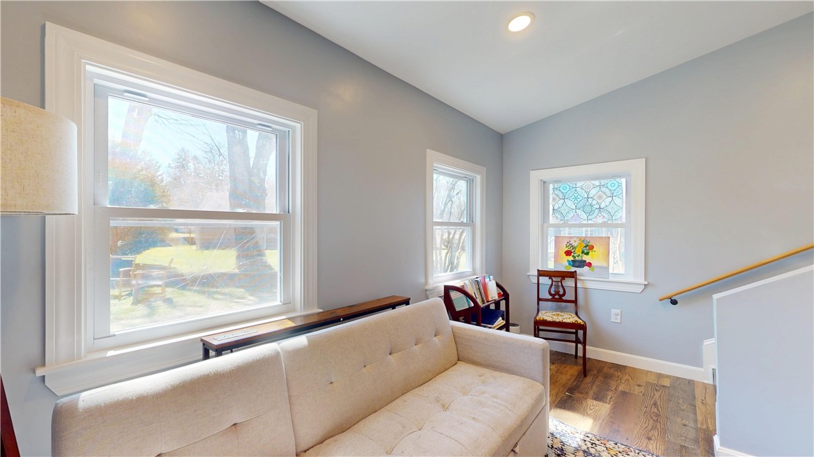 8 Penston Avenue Westerly, RI 02891 - Photo 20 of 34