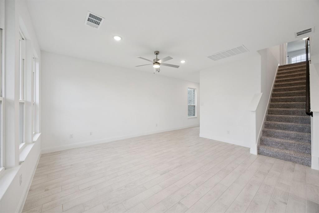 3109 Lucia Way Princeton, TX 75407 - Photo 9 of 40