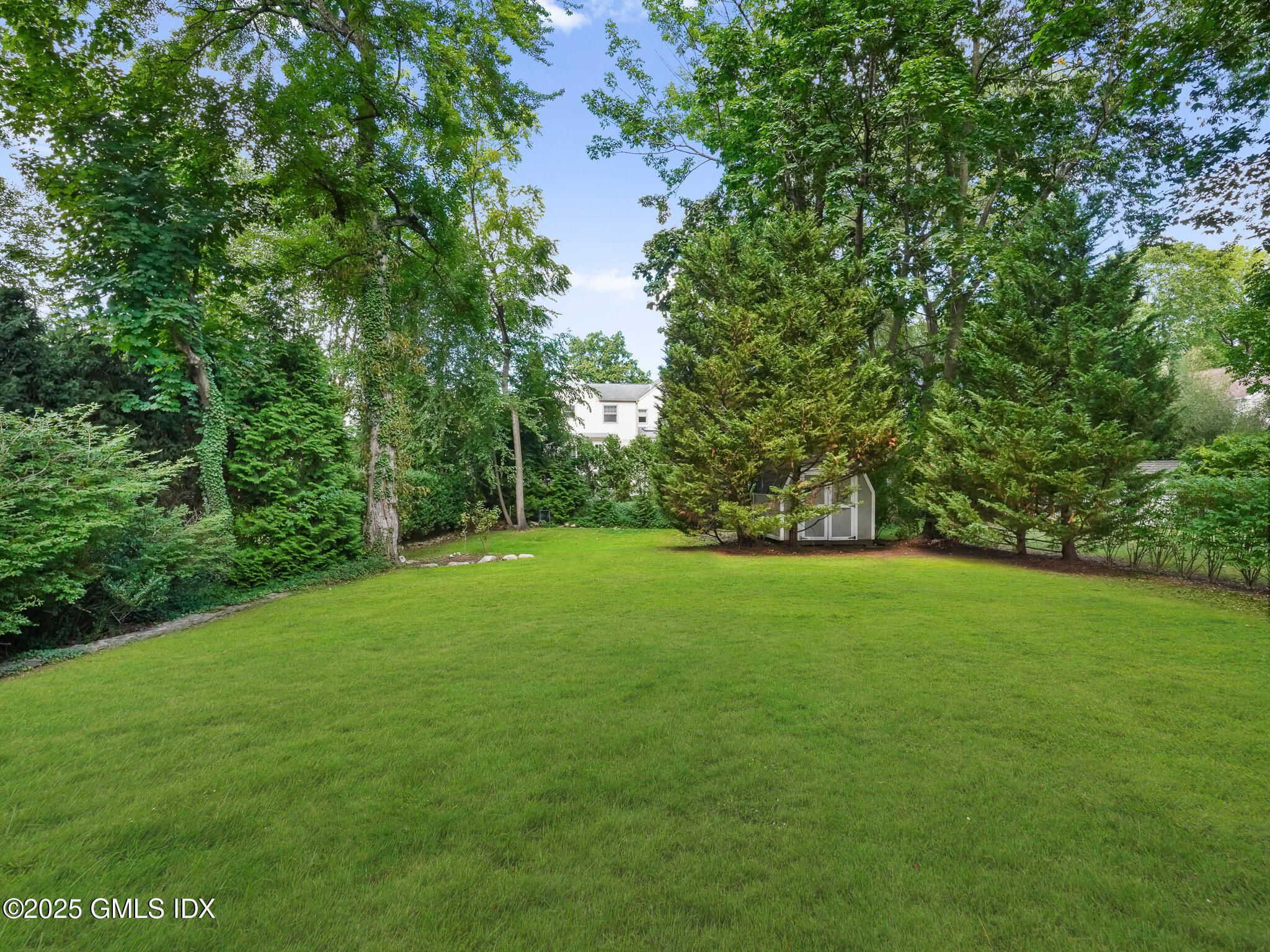 155 Riverside Avenue Riverside, CT 06878 - Photo 28 of 30 39 E