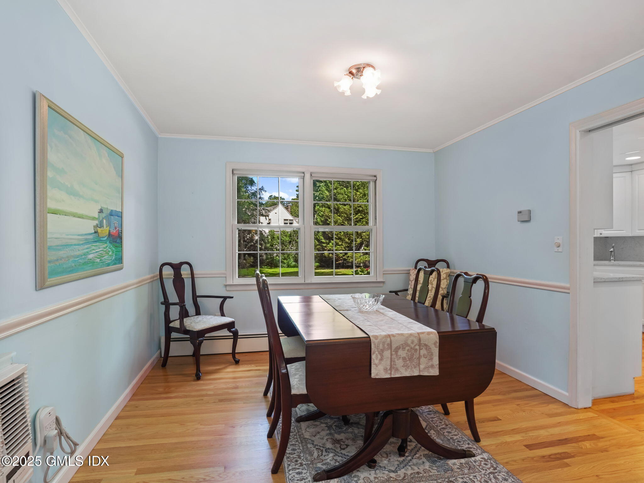 155 Riverside Avenue Riverside, CT 06878 - Photo 7 of 30 6-web-or-mls-155-riverside-ave