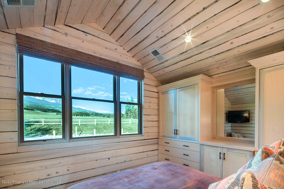 630 Spring Creek Road Basalt, CO 81621 - Photo 35 of 72 Caretaker (of Guest Suite 5) bedroom