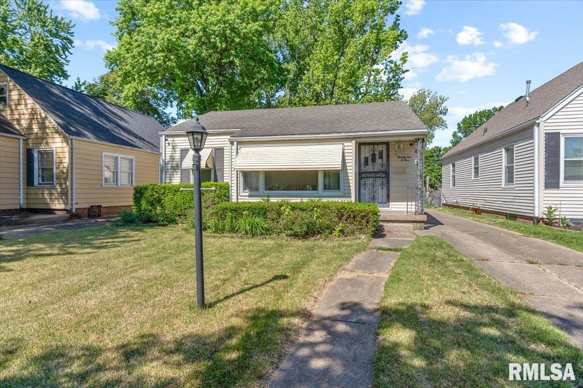2505 South 5th Street Springfield, IL 62703 - Photo 2 of 30
