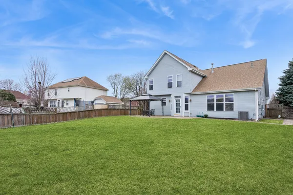 $414,500 | 11365 South Marathon Lane, Plainfield, IL 60585