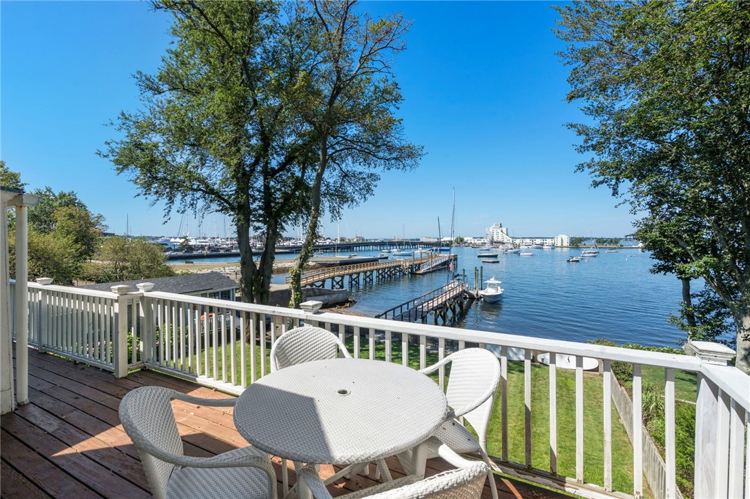 58 Washington Street, Unit 3 Newport, RI 02840 - Photo 1 of 25