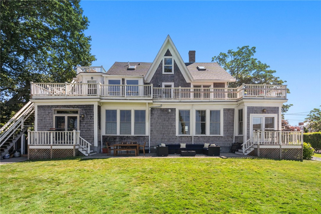58 Washington Street, Unit 3 Newport, RI 02840 - Photo 18 of 25