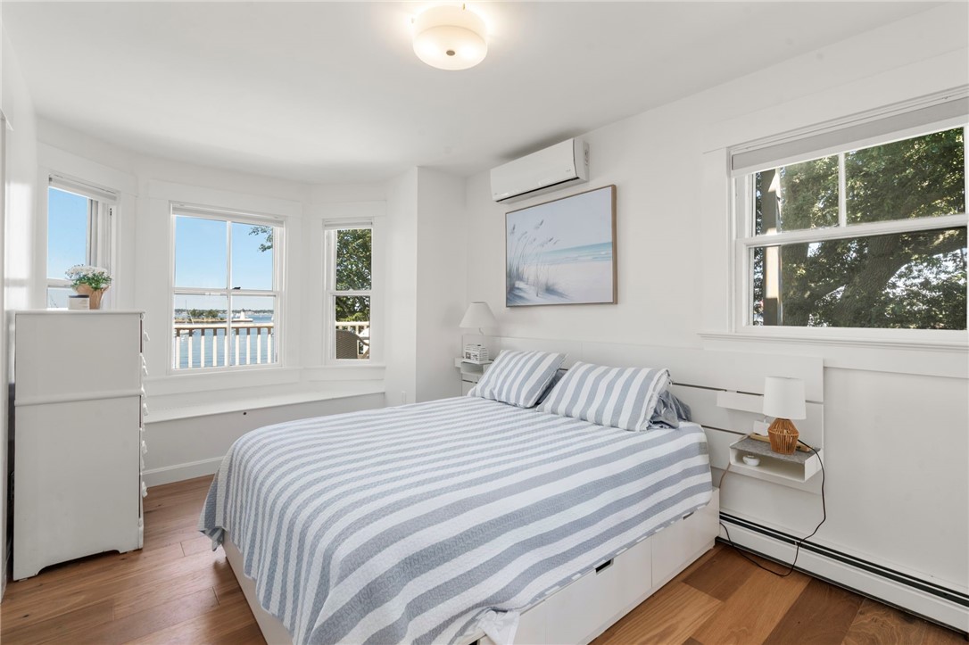 58 Washington Street, Unit 3 Newport, RI 02840 - Photo 10 of 25