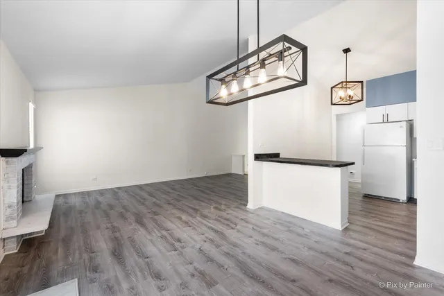 $250,000 | 39875 North Golf Lane, Antioch, IL 60002