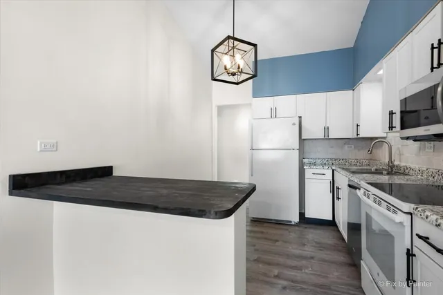 $250,000 | 39875 North Golf Lane, Antioch, IL 60002