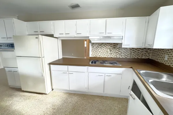 $229,500 | 809 Gilbert Street, Sebastian, FL 32958