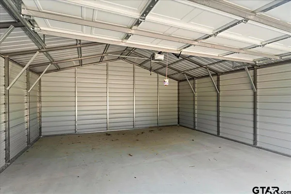 a view of a garage