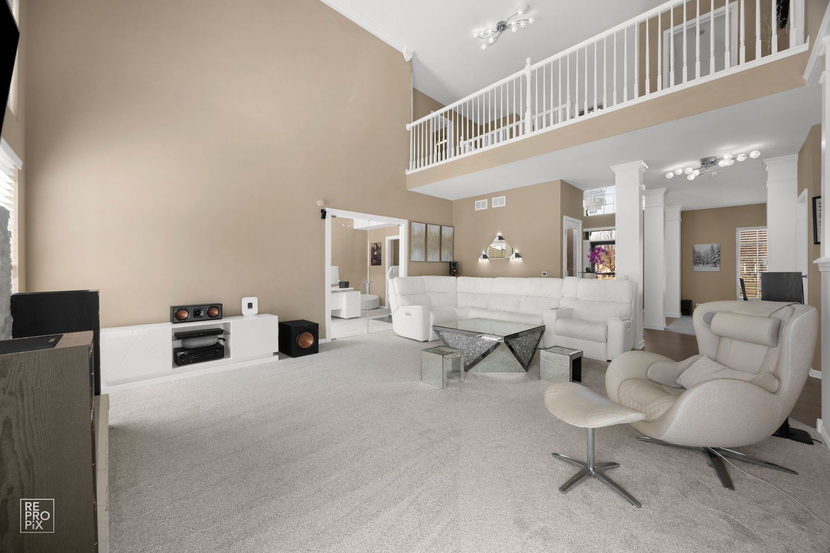 134 Timber Court Gilberts, IL 60136 - Photo 11 of 35 a living room with furniture and a table