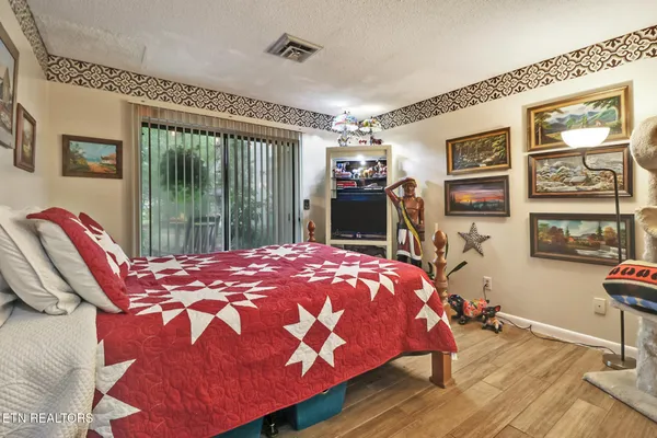 $189,900 | 33 Big Horn Loop, Unit 2, Crossville, TN 38572