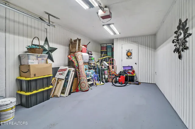 $189,900 | 33 Big Horn Loop, Unit 2, Crossville, TN 38572