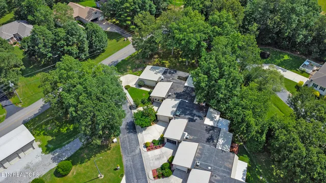 $189,900 | 33 Big Horn Loop, Unit 2, Crossville, TN 38572