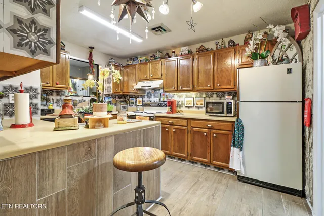 $189,900 | 33 Big Horn Loop, Unit 2, Crossville, TN 38572