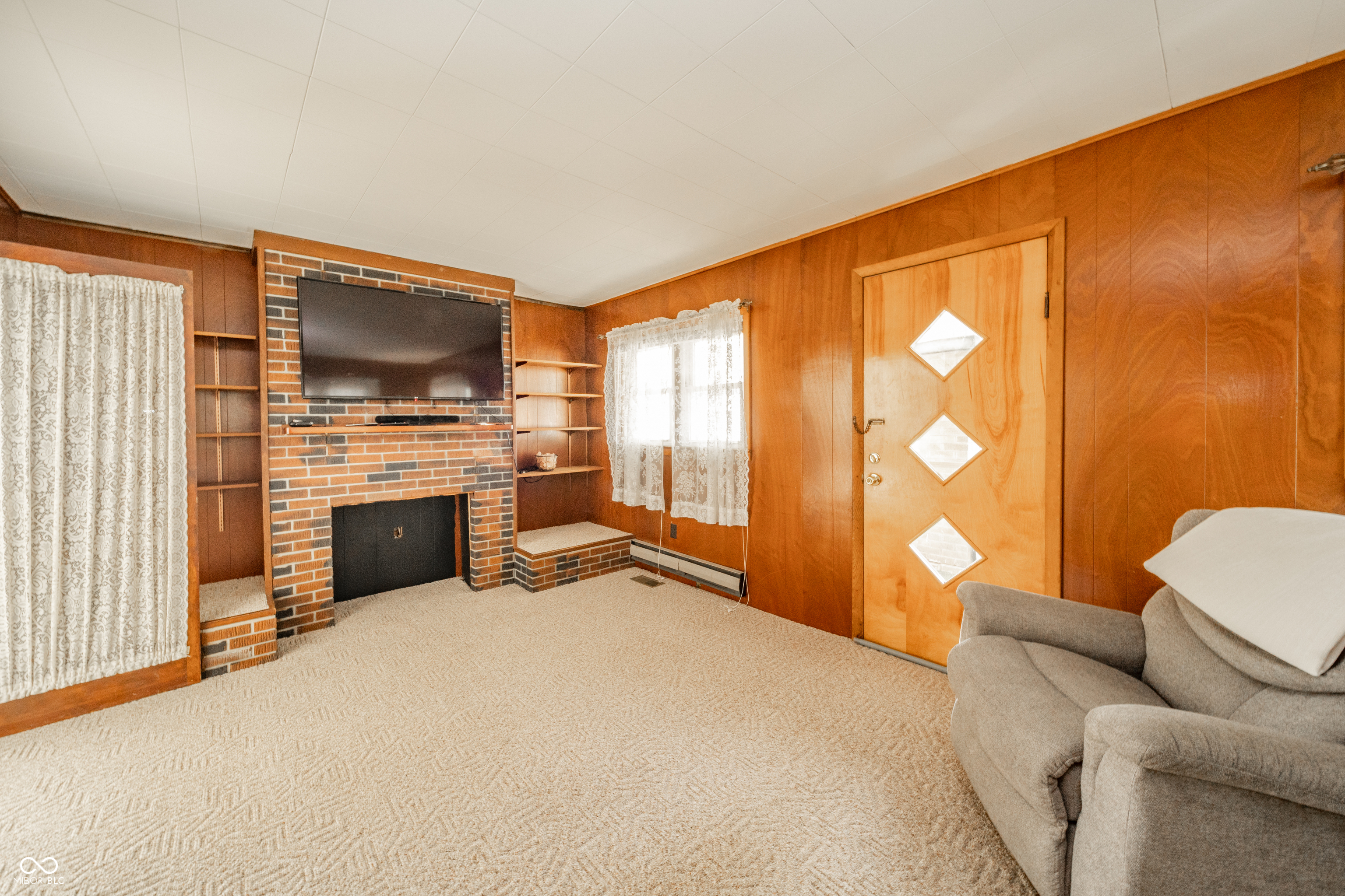 206 Main Street Sulphur Springs, IN 47356 - Photo 14 of 35