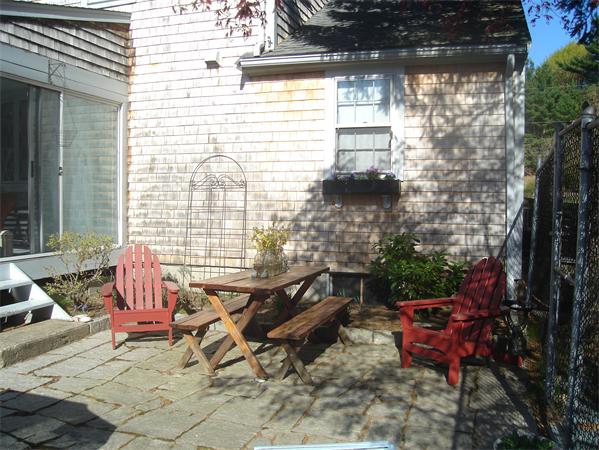 15 Grenadier Road Hingham, MA 02043 - Photo 9 of 19 Gallery Image 9