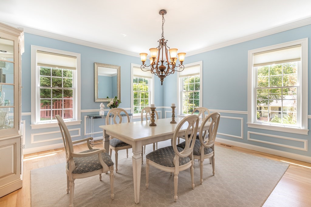 19 Valley Road Lexington, MA 02421 - Photo 11 of 23