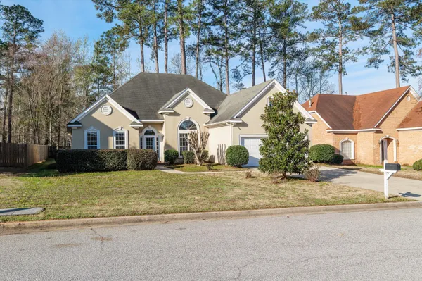$2,200 | 1330 Shadow Oak Drive, Evans, GA 30809