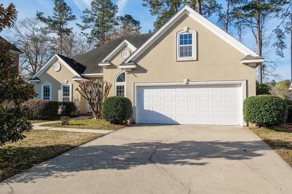 $2,200 | 1330 Shadow Oak Drive, Evans, GA 30809