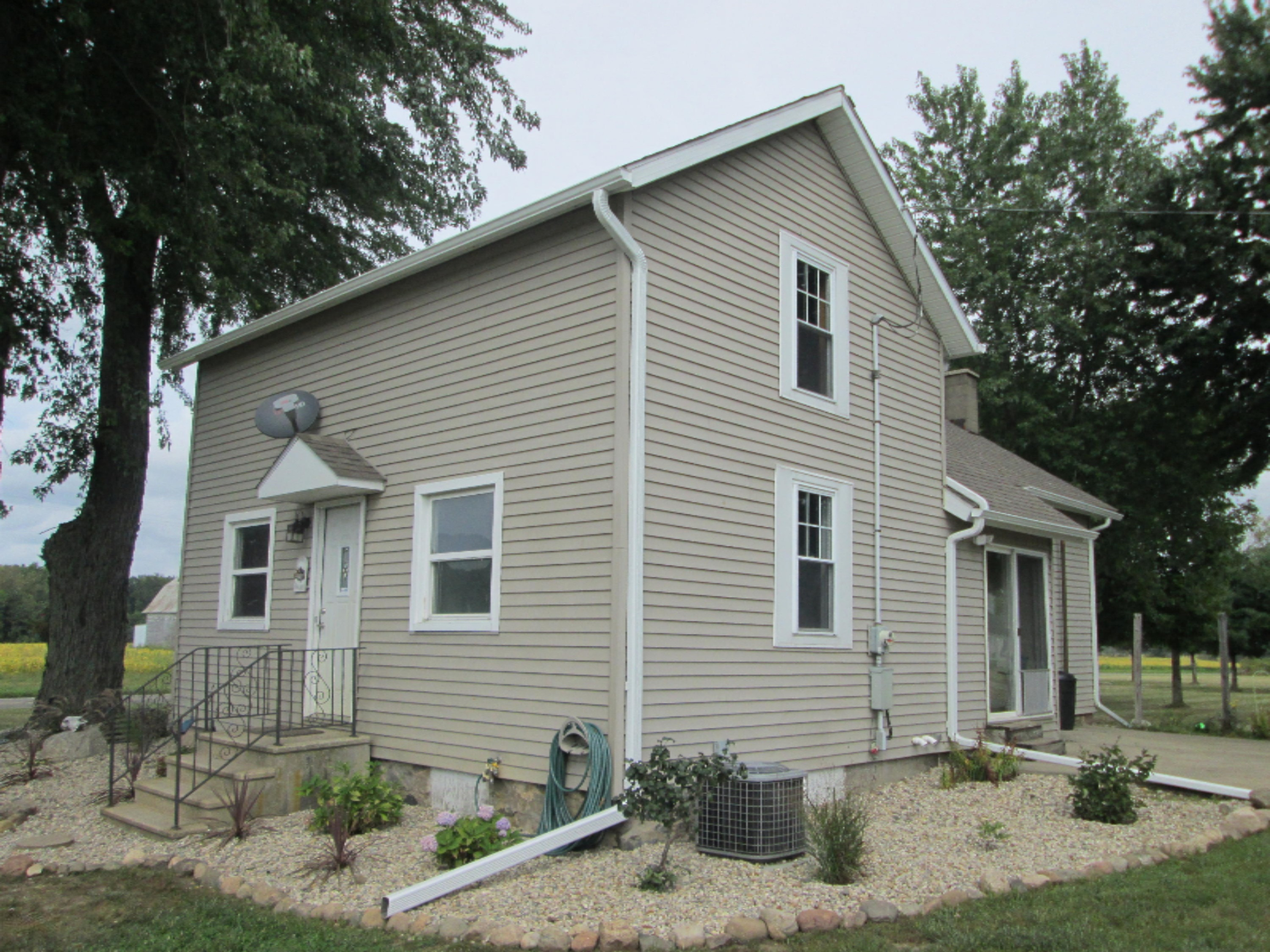 11429 Millers Mill Road Constantine, MI 49042 - Photo 1 of 31 House