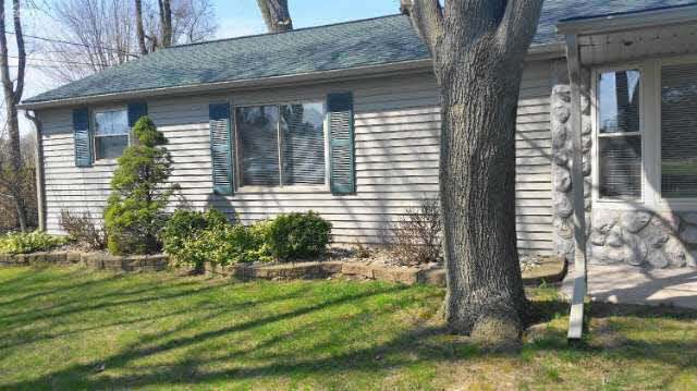 6107 Johnson Road Flushing, MI 48433 - Photo 27 of 29 21134625-26.JPG