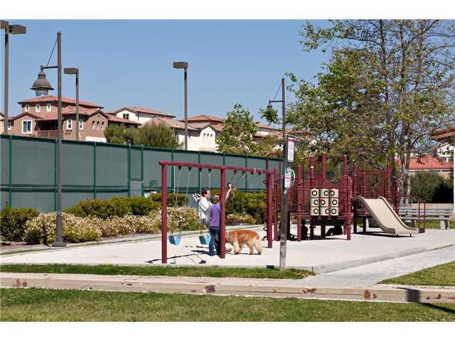 2273 Huntington Point Road, Unit 126 Chula Vista, CA 91914 - Photo 3 of 5
