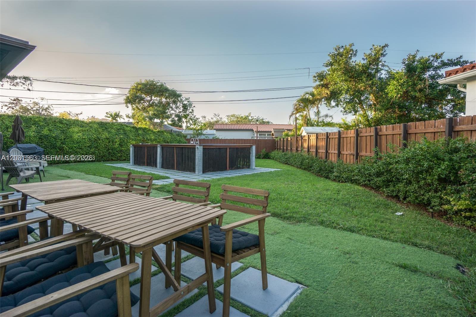 3261 Southwest 20th Street Miami, FL 33145 - Photo 11 of 32