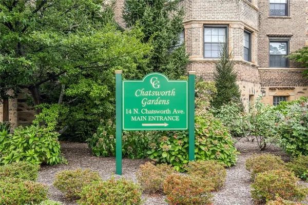 $2,295 | 14 Chatsworth Avenue, Unit 5G, Larchmont, NY 10538