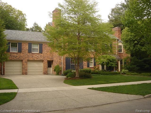 104 Stephens Road Grosse Pointe, MI 48236 - Photo 2 of 25 2