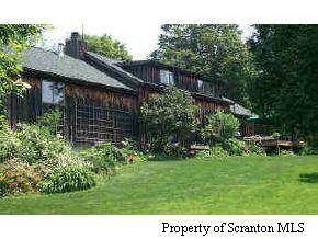 272 Wiorkowski Road Olyphant, PA 18447 - Photo 3 of 7 Gallery Image 3