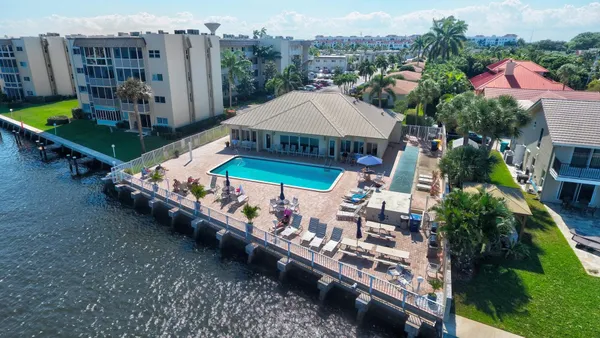 $3,100 | 646 Snug Harbor Drive, Unit H410, Boynton Beach, FL 33435