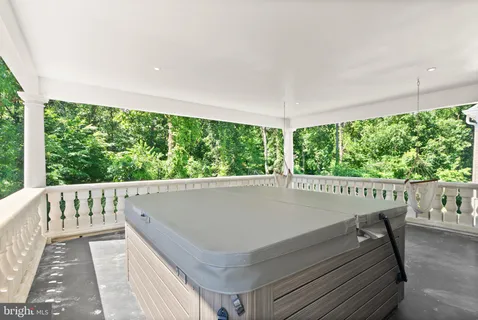 $2,499,000 | 6600 Reserves Hill Court, Annandale, VA 22003