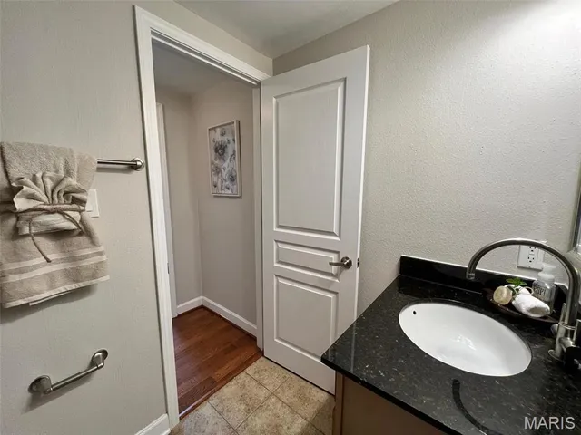 $134,900 | 5683 Waterman Boulevard, Unit 2W, St. Louis, MO 63112