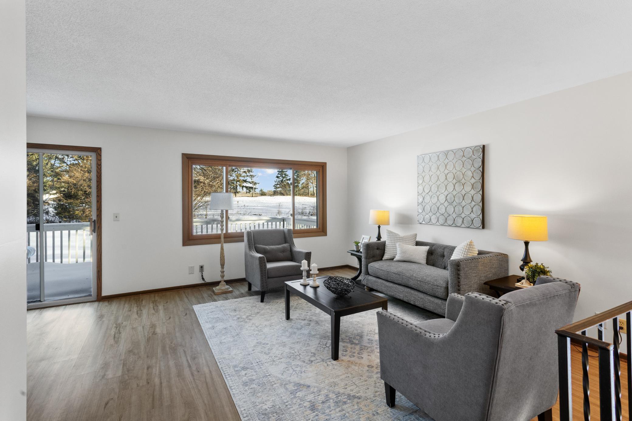 4670 Ridge Cliff Drive Eagan, MN 55122 - Photo 3 of 20