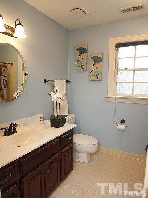 10424 Whitestone Road Raleigh, NC 27615 - Photo 17 of 25 Gallery Image 17